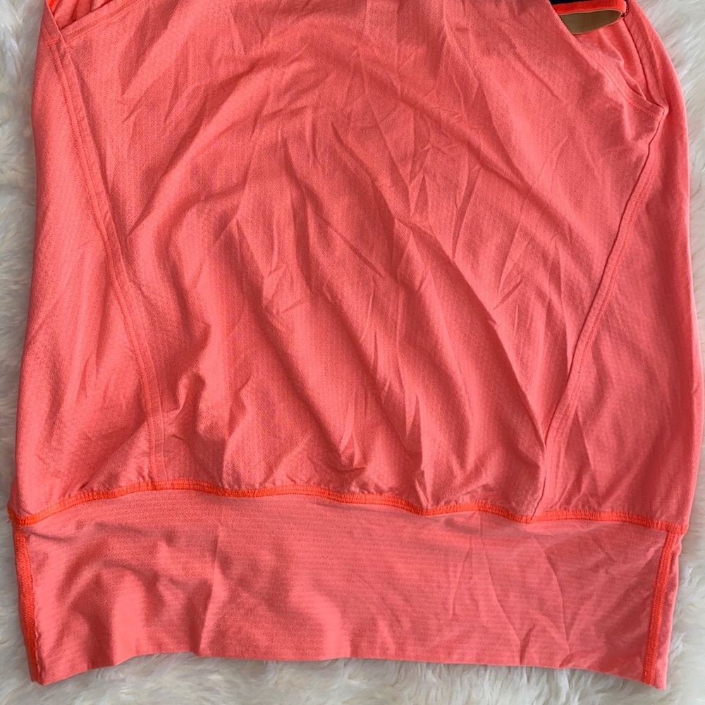 Lululemon Tank - Picture 6 of 6